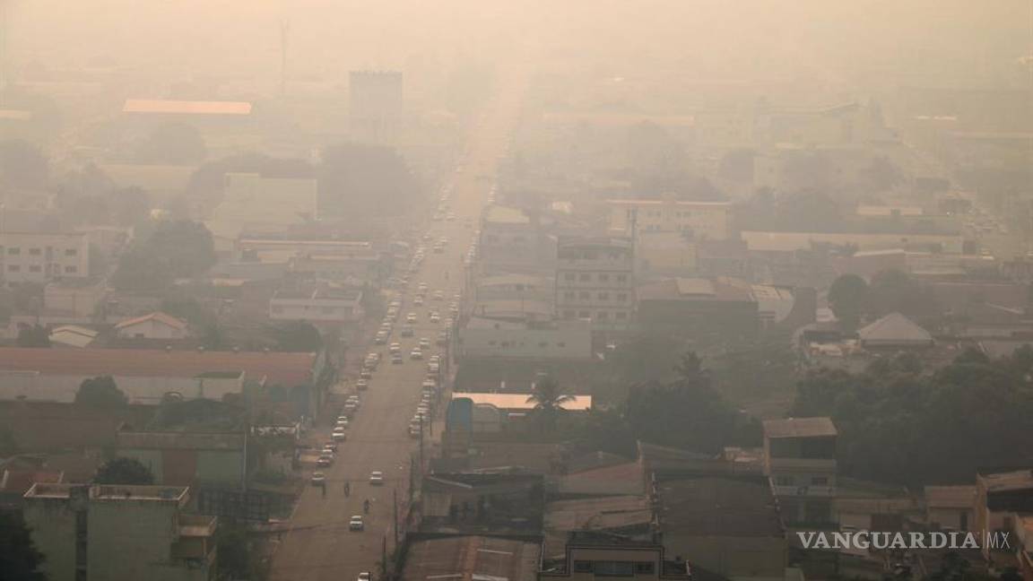 Porto Velho, una de las capitales de la Amazonía brasileña amanece cubierta de humo