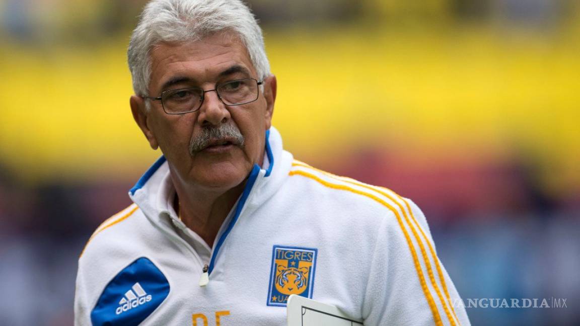 Que convenzan a Tigres para que me quede en el Tri: Ferretti