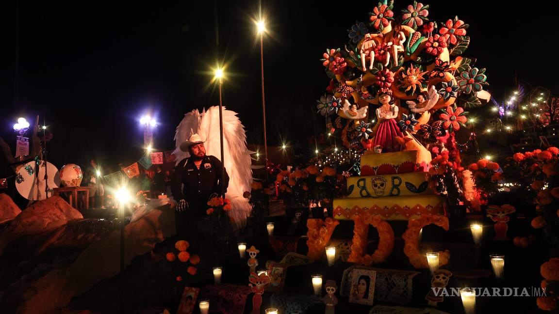 $!Más de 120 mil personas visitaron el Magno Altar del Parque Las Maravillas en Saltillo