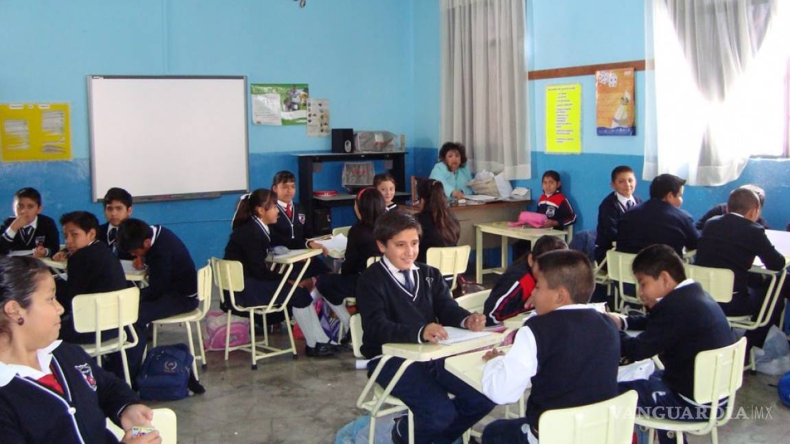 ‘Revivirán’ Civismo y Educación Física en escuelas