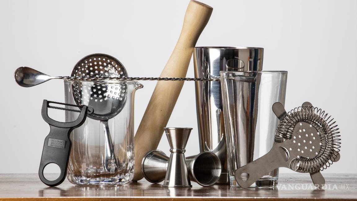 $!No es necesario tener muchas botellas para poder crear la mayoría de las fórmulas cocteleras clásicas.