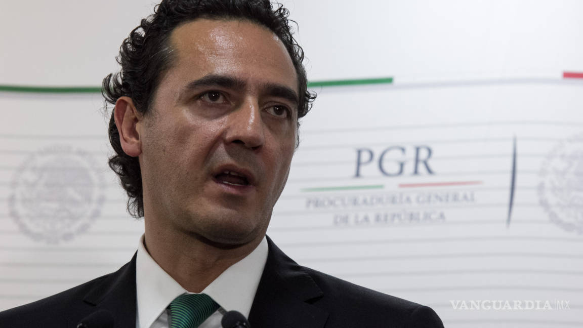 Investiga PGR a 2 mil funcionarios por presuntos actos de corrupción