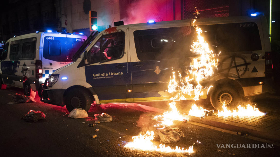 Registra Barcelona noche violenta por protestas