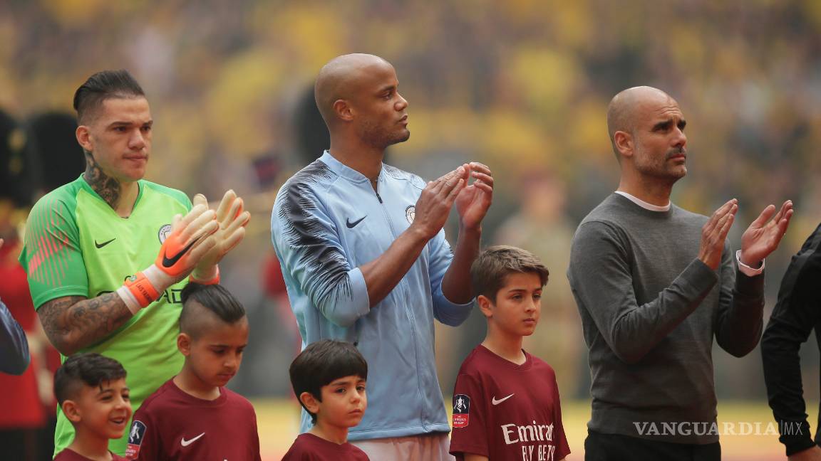 $!Vincent Kompany anuncia su salida del Manchester City para dirigir y jugar en el Anderlecht
