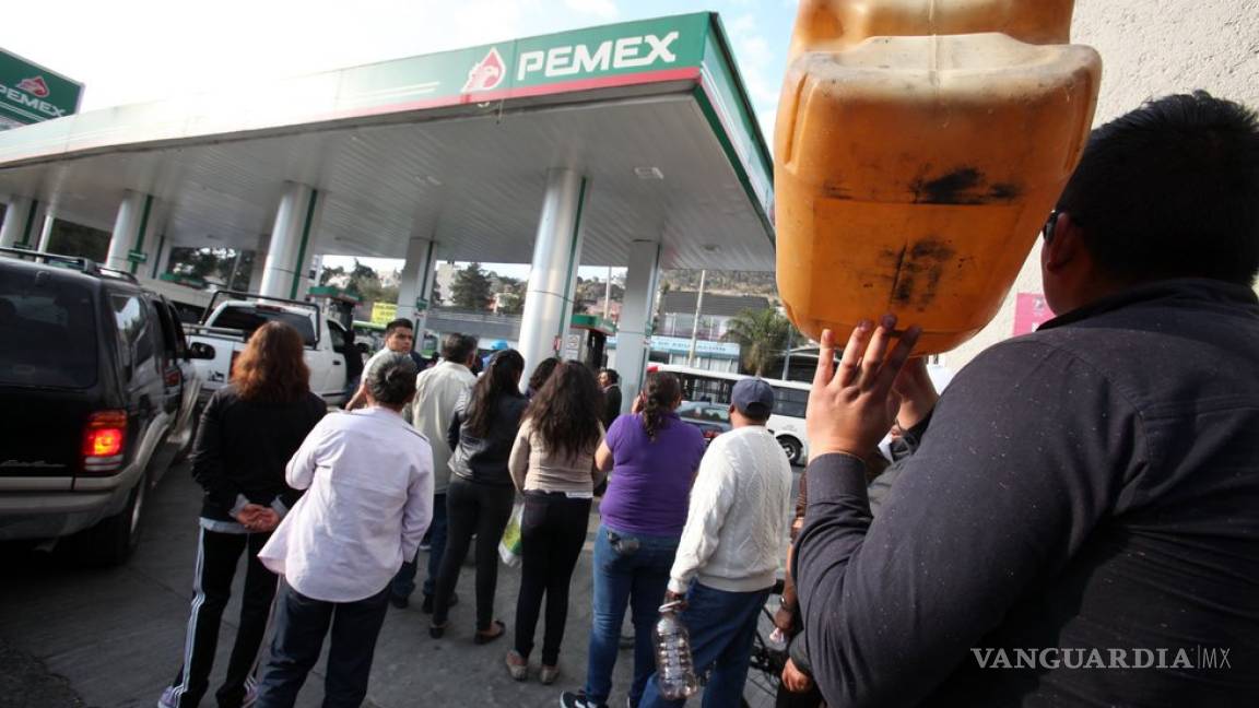 Afectaciones mínimas por escasez de gasolina en Saltillo