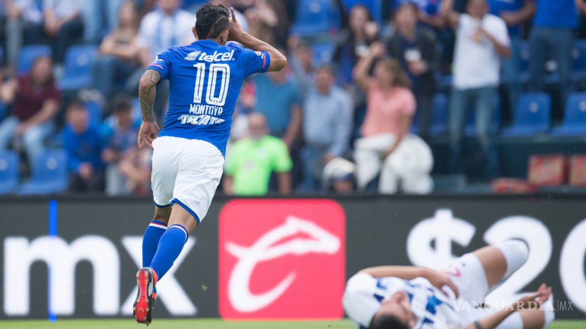 $!Pélaez 'manda a volar' a jugador del Cruz Azul, días antes del juego de Vuelta contra Rayados