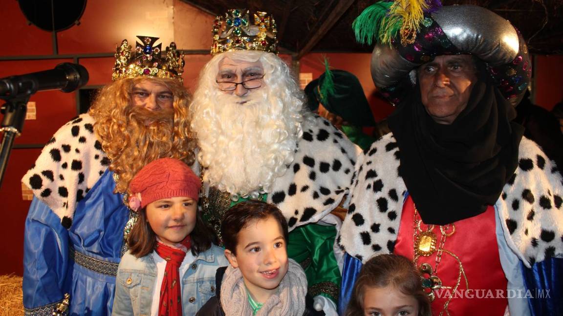 $!¿Sabes cómo y cuándo decirle la verdad a tus hijos sobre Santa Claus?