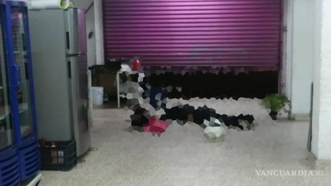 $!Asesinan a 5 personas en negocio de hamburguesas, en Guanajuato