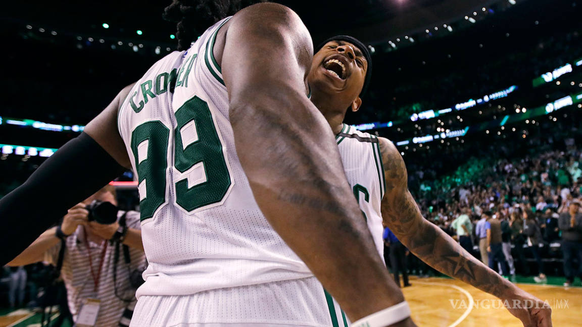 Thomas anota 53 y Celtics vencen a Wizards en tiempo extra