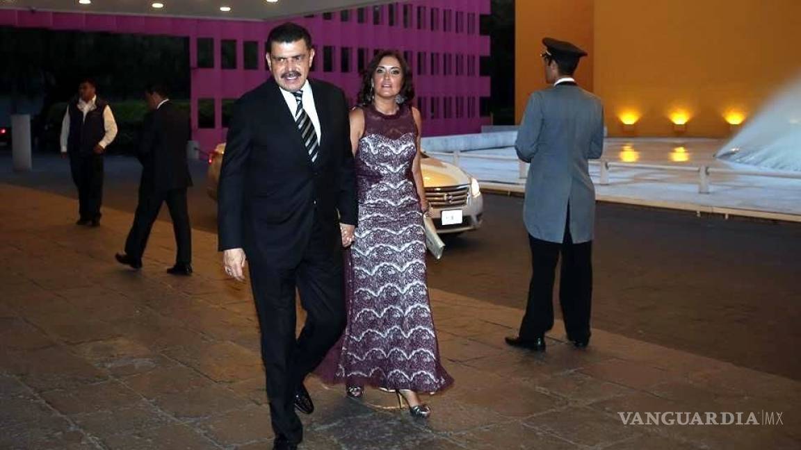 $!La 'crema' de la clase política acudió a lujosa boda de hija de Romero Deschamps