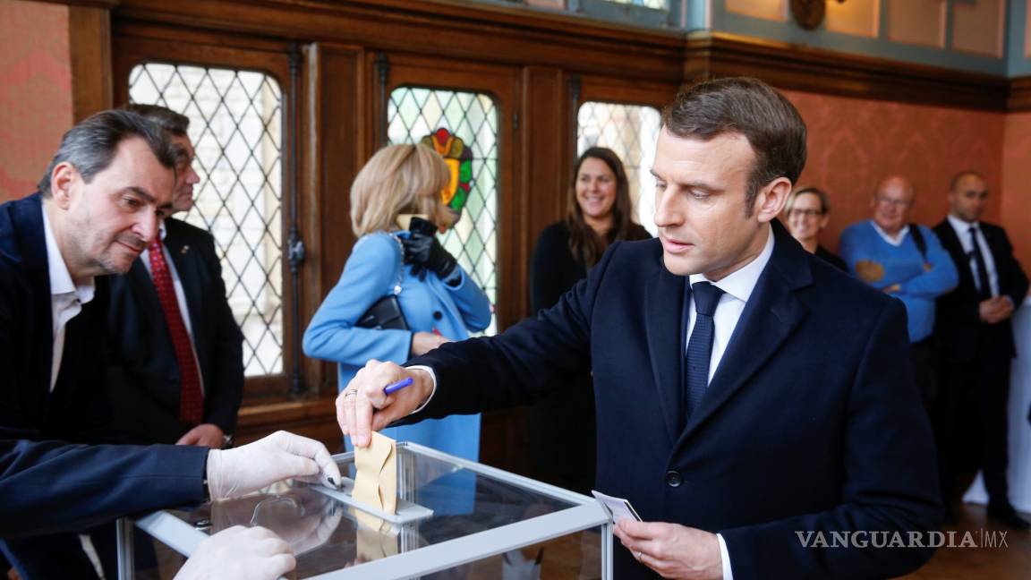 Pese a expansión del virus, Francia celebra elecciones municipales