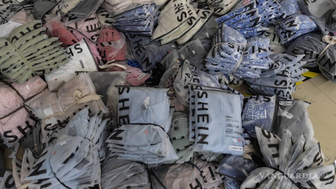 $!Algunas empresas están intentando cambiar su enfoque hacia el mercado nacional chino u otros mercados internacionales ante el cierre parcial del mercado estadounidense. | Foto: The New York Times