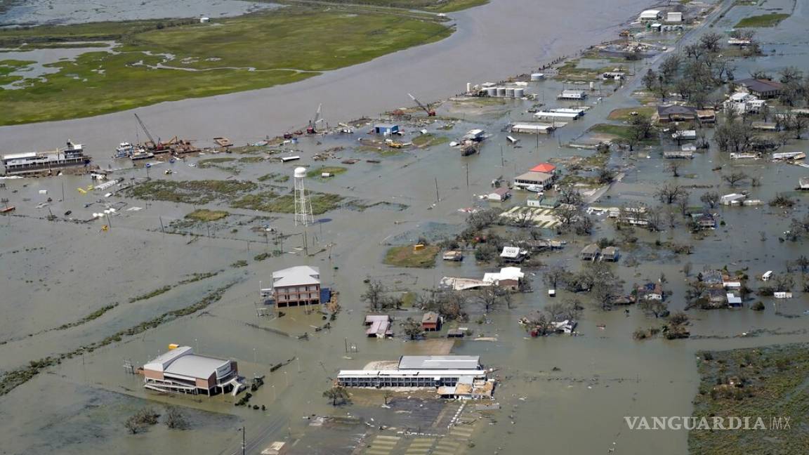 Huracán Laura deja 6 muertos a su paso por Luisiana