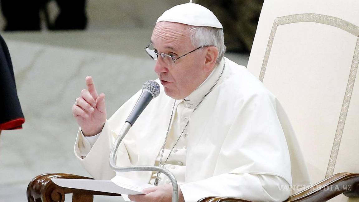 Papa Francisco suspende audiencias por fiebre