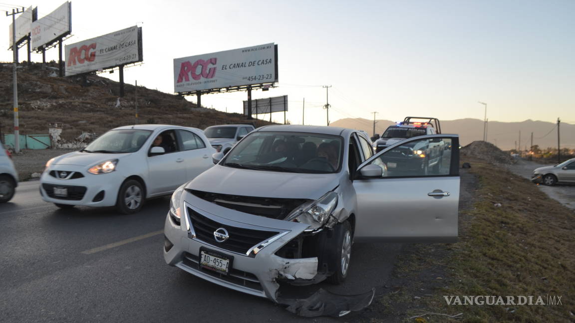 Participan 10 autos en cuatro accidentes en la carretera Saltillo-Monterrey