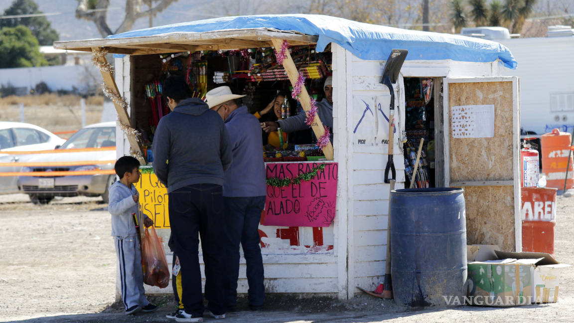 Buscan frenar venta de cuetes por redes sociales en Saltillo
