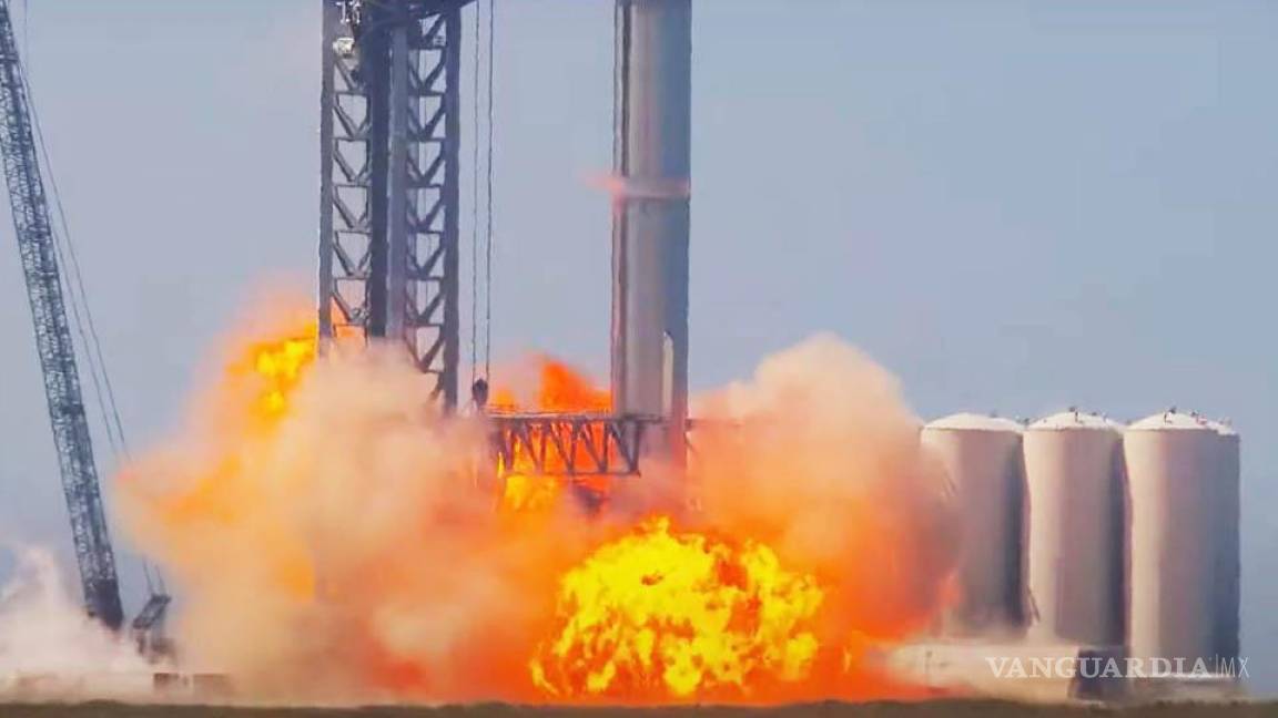 Explota cohete de SpaceX en prueba; Musk planea llevar a humanos a Marte (video)