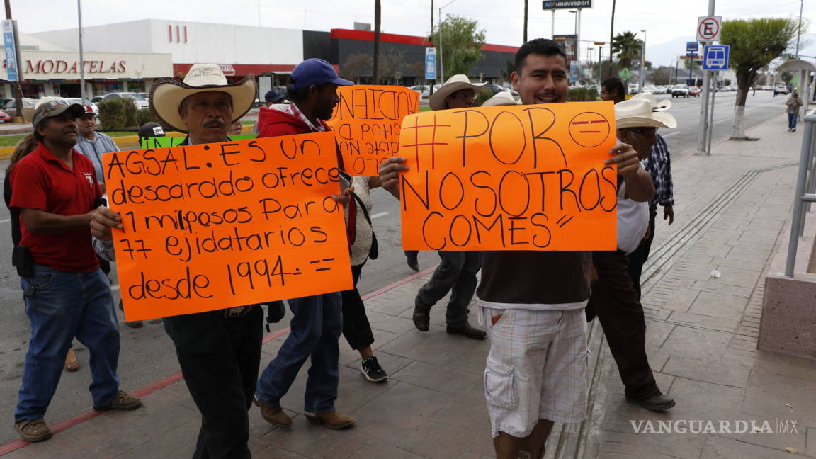 Ejidatarios de Jagüey de Ferniza protestan contra Agsal y piden apoyo a Manolo