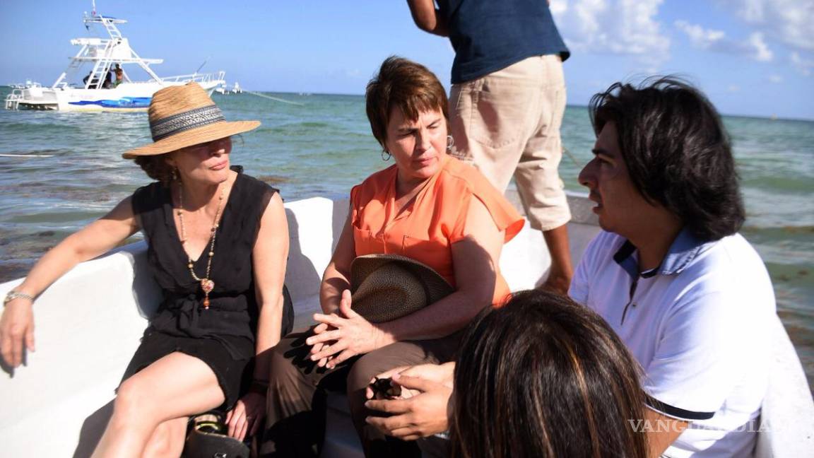 Diputada de Morena recorre Riviera Maya para revisar impacto del sargazo