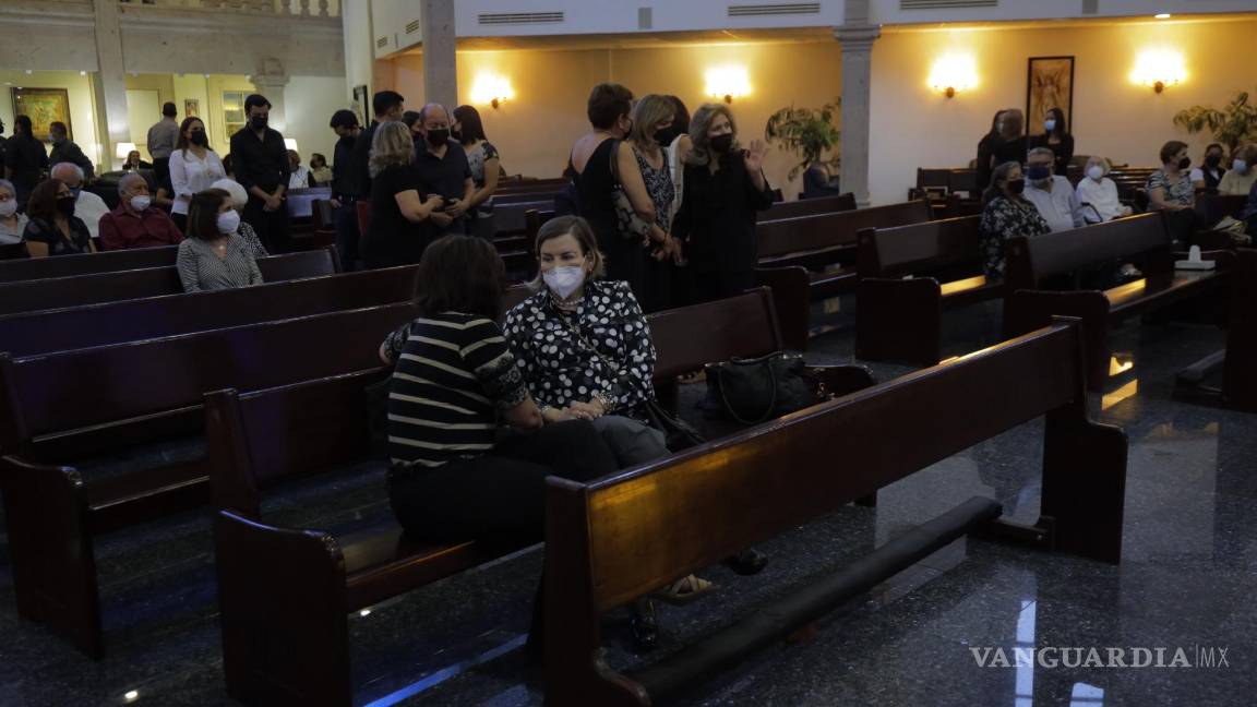 $!Su hija, Carla Mendoza Altamira, compartió que su papá era un gran hombre, dispuesto a compartir su conocimiento y sabiduría con sus más cercanos, amigos y familiares.