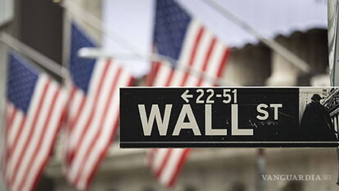 Wall Street abre en rojo y el Dow baja un 0.46 %, en vilo con elecciones en EU