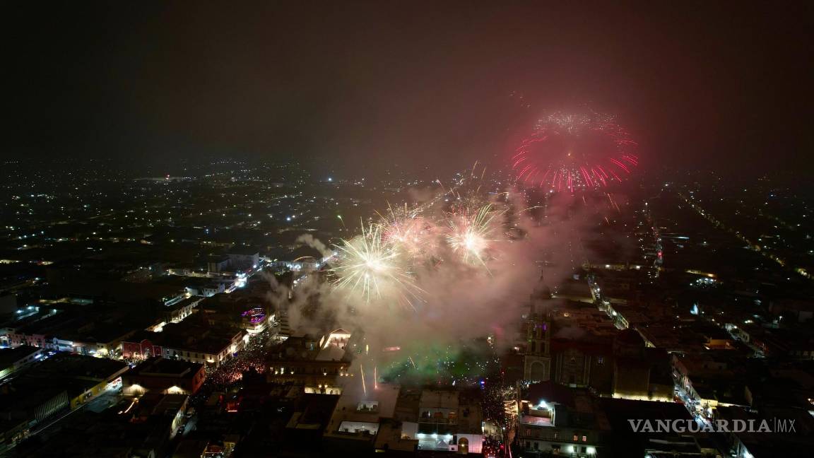 $!Las condiciones climáticas impidieron observar el espectáculo de pirotecnia.