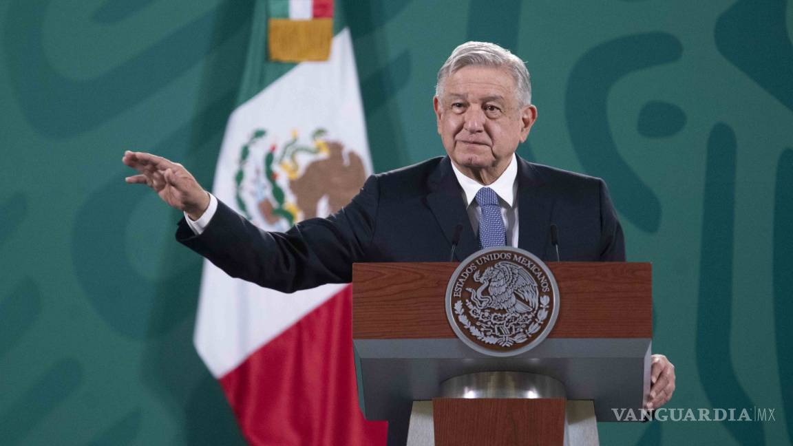 Llama López Obrador a eliminar &quot;colegiaturas disfrazadas&quot; en universidades públicas