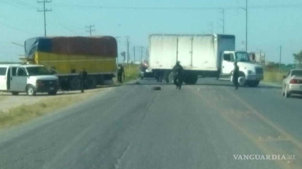 Bloquean carreteras y balean a custodios en Reynosa