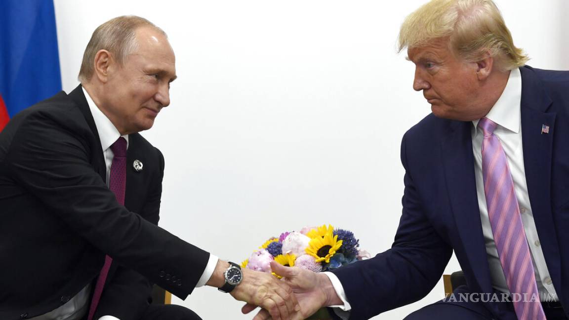 Reporte: Rusia impulsa campaña de Trump, dicen funcionarios