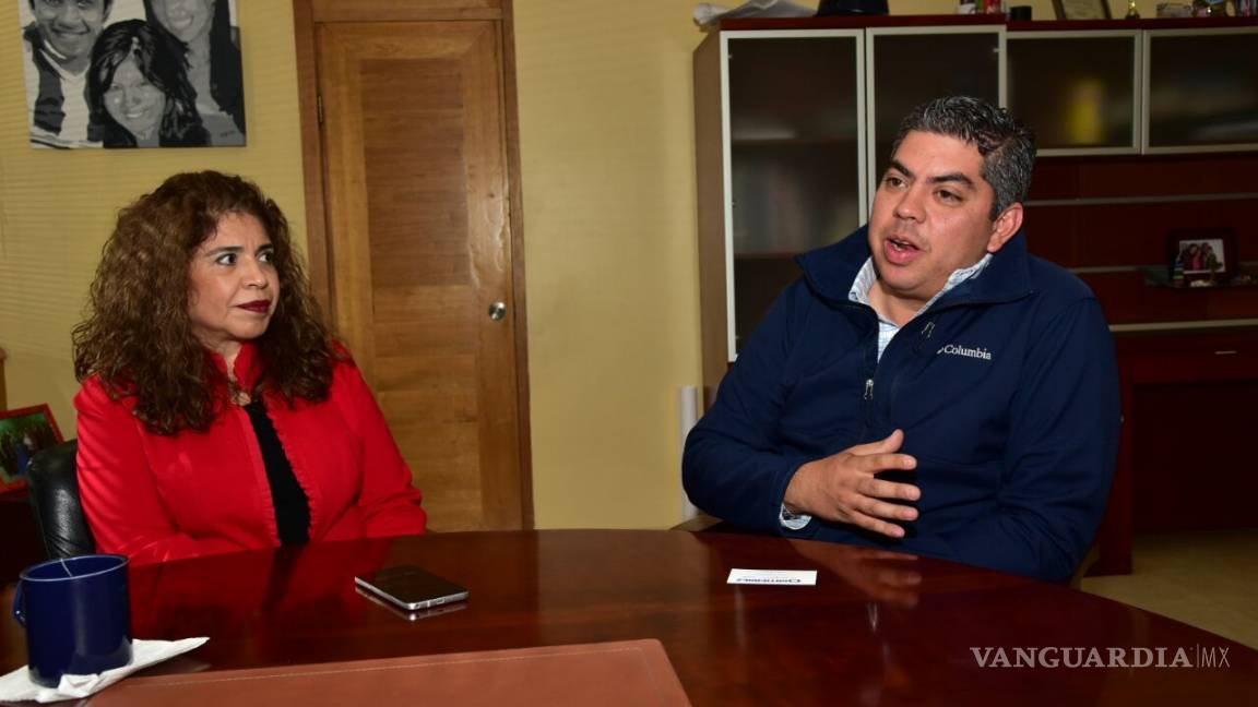Entregarán becas a estudiantes de Monclova con redondeo de Gutiérrez