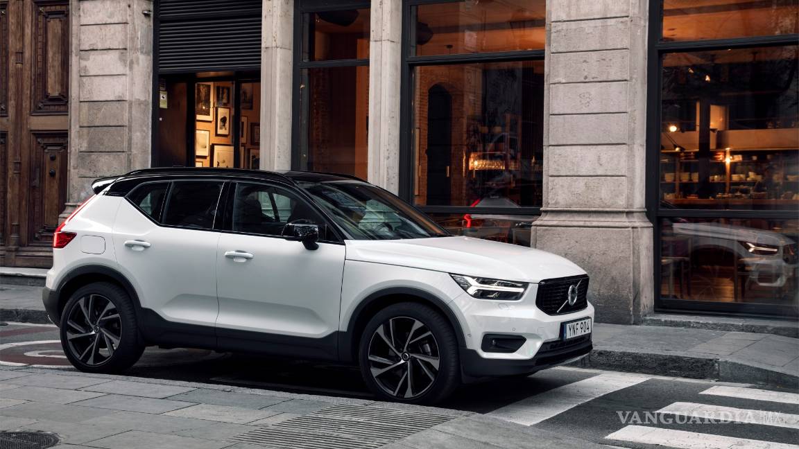 $!El Volvo XC40 es premiado como el mejor de Europa en el Autoshow de Ginebra