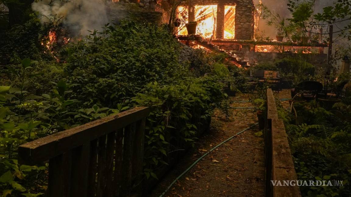 $!Incendios en California dejan 6 muertos, miles de casas en peligro