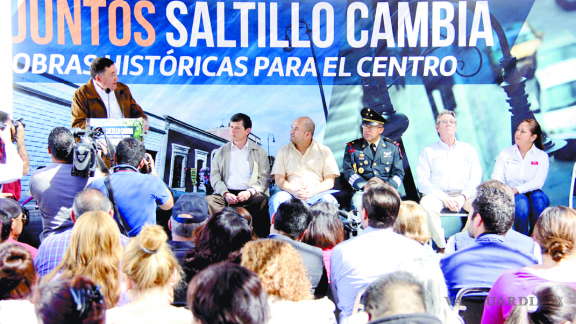 Saltillo inaugura formalmente regeneración de la calle Allende, en el centro