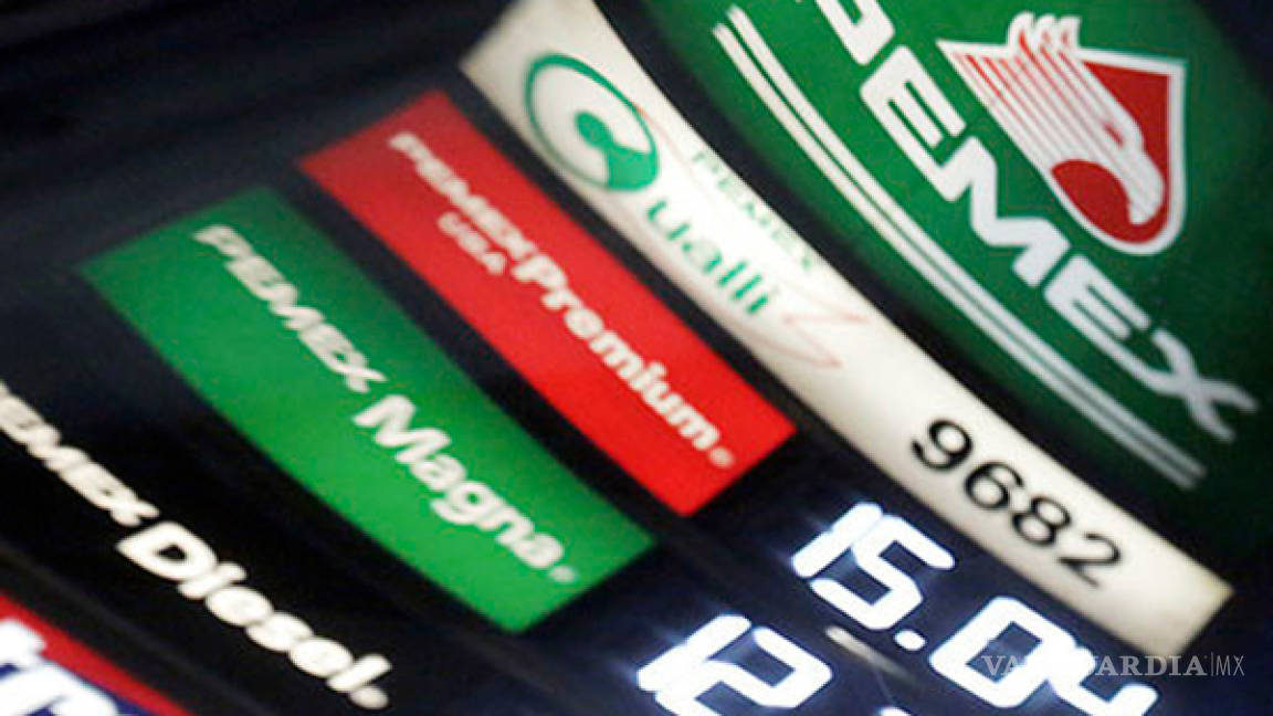 Precio de gasolina en México es mayor al de países no productores de crudo