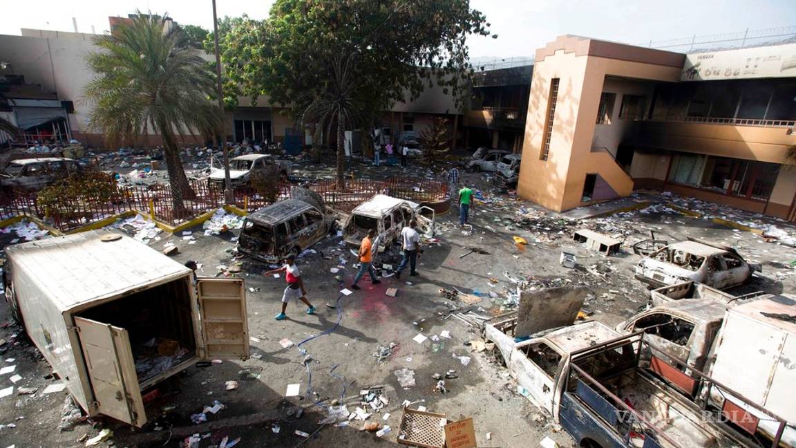 $!American Airlines retoma varios vuelos a Haití tras las protestas violentas (Fotos)