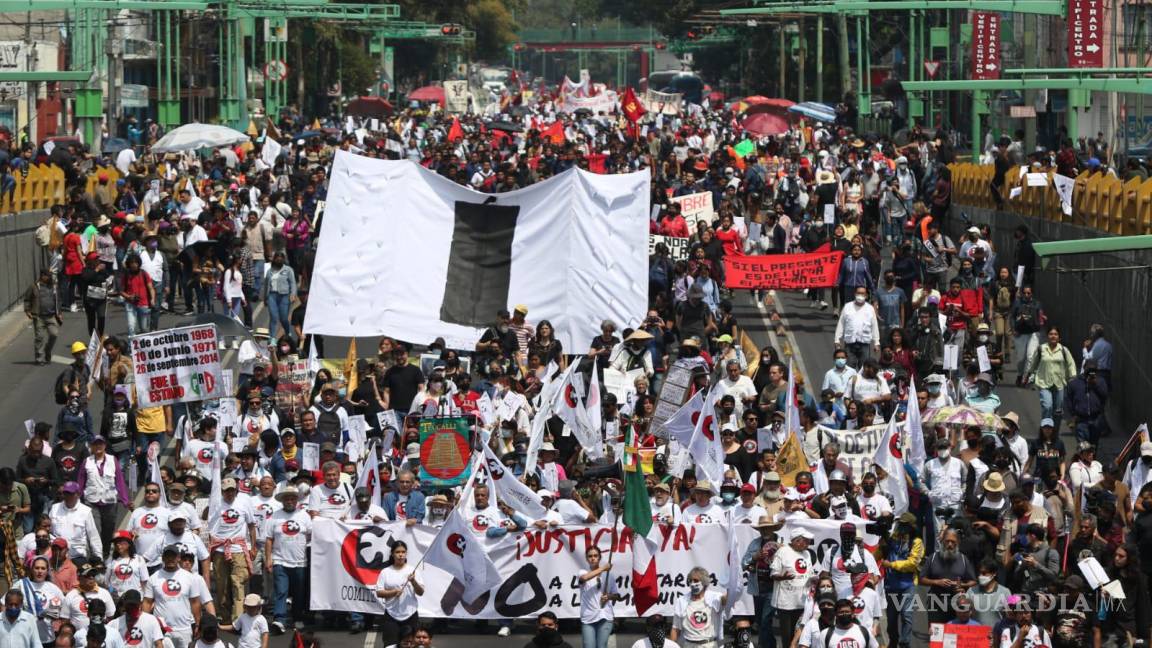Marcha del 2 de Octubre en la CDMX convocó a 4 mil personas; finaliza con saldo blanco