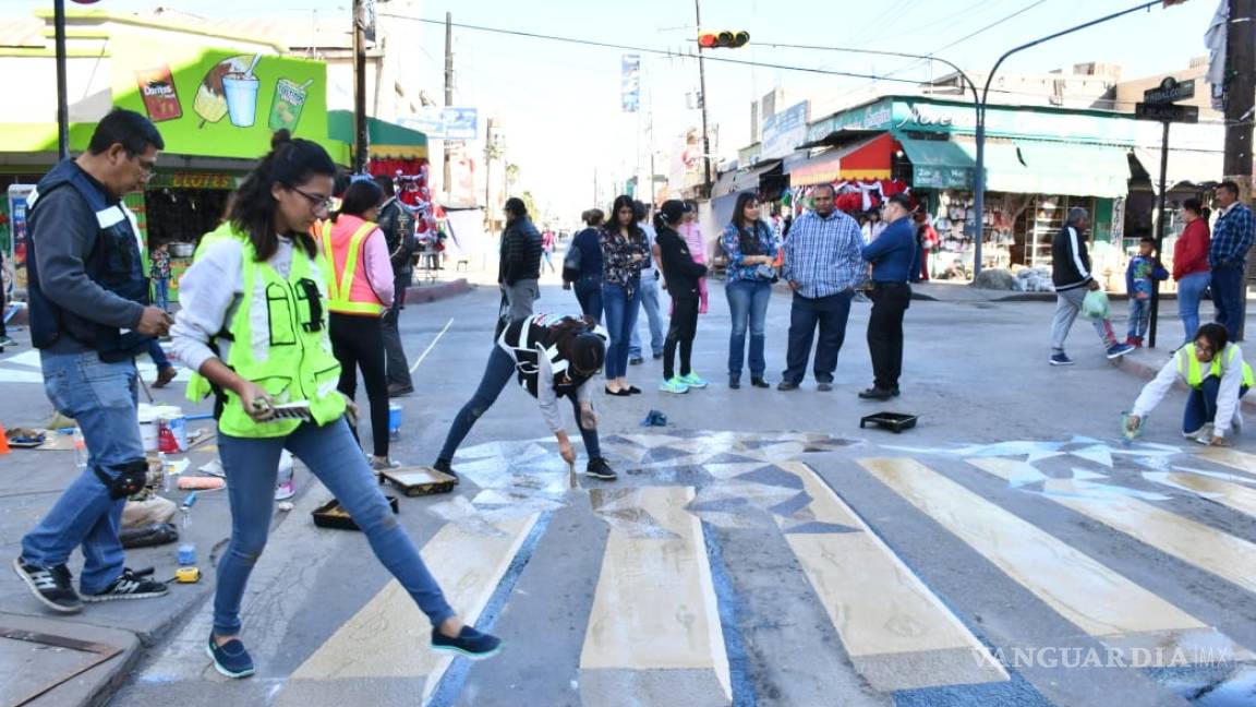 $!Decoran pasos peatonales en calles de Monclova
