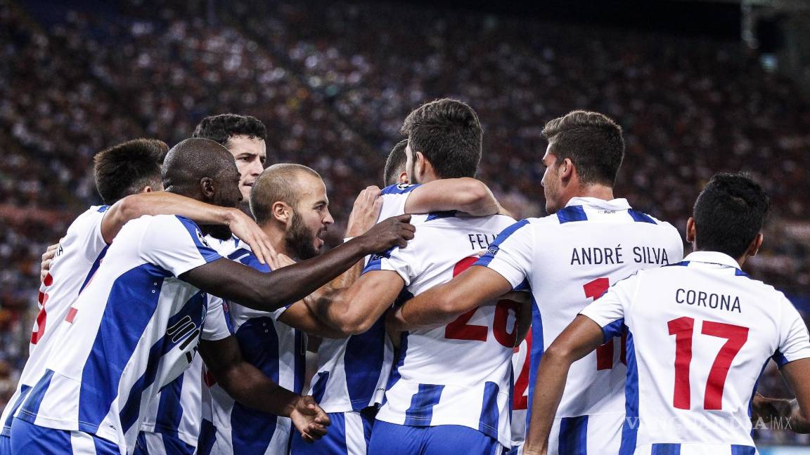 $!Mexicanos llevan al Porto a Champions League