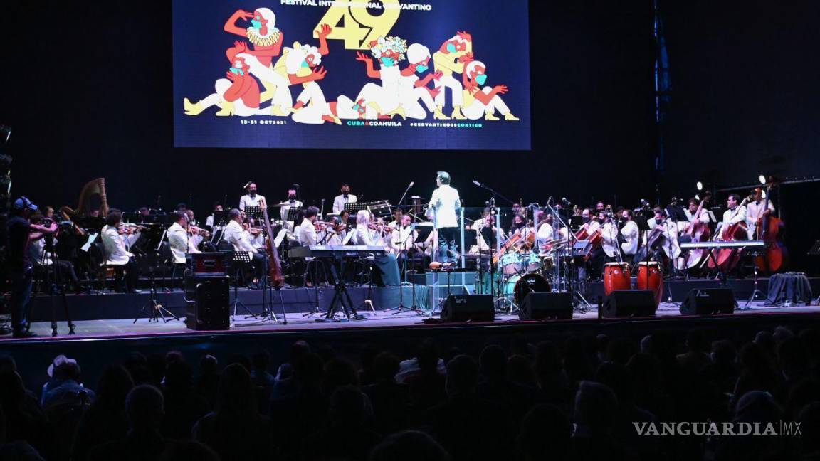 $!La Orquesta Filarmónica del Desierto dio el banderazo inicial a la inauguración de la edición 49 del Festival Internacional Cervantino en la ciudad de Guanajuato. Cuartoscuro/Daniel Augusto