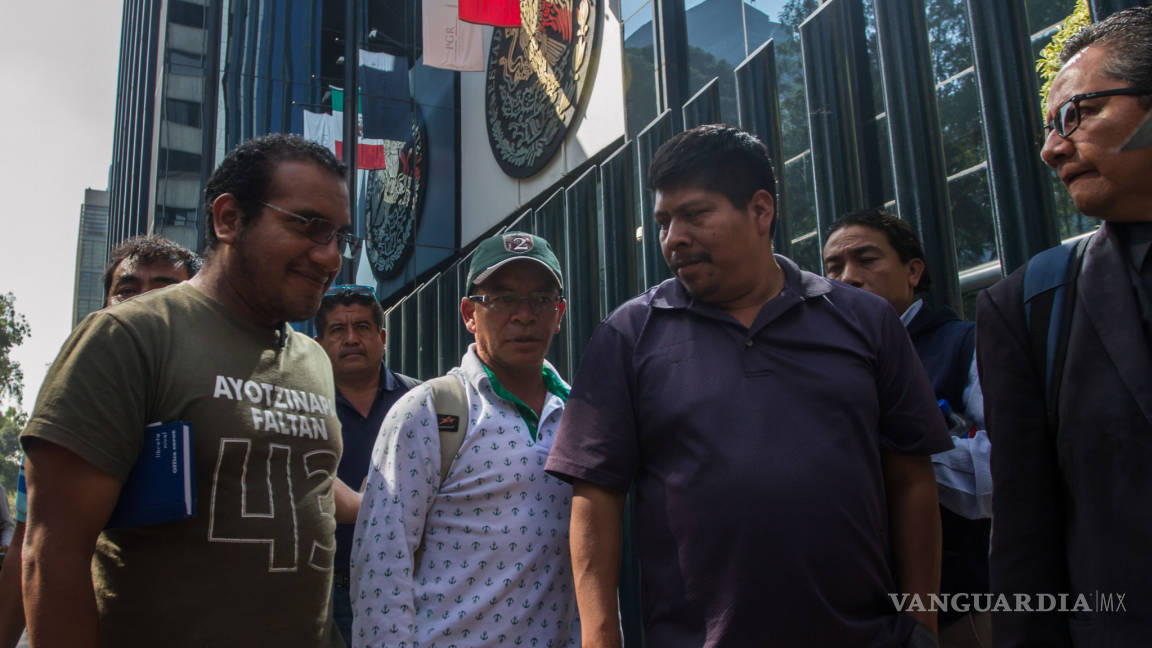 Ayotzinapa: integra PGR Unidad de Investigación para el caso