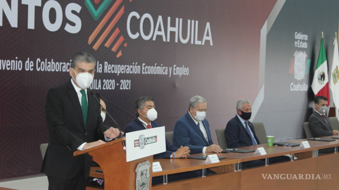 Gobierno de Coahuila y empresarios firman convenio en La Laguna para impulsar compras locales
