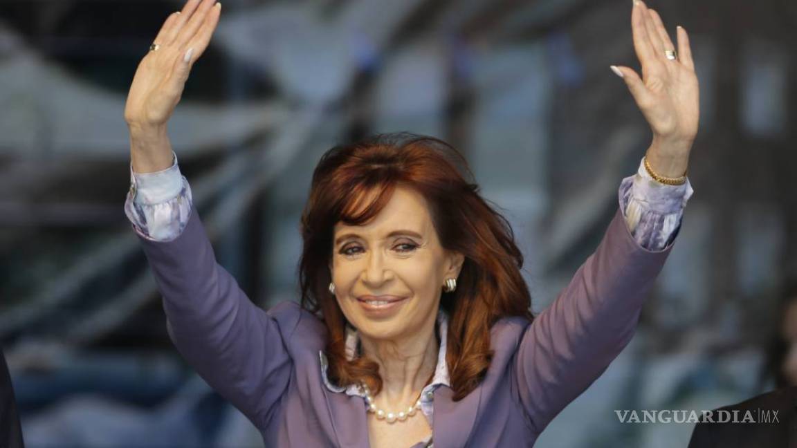 Me persiguen como en la dictadura: Cristina Fernández de Kirchner