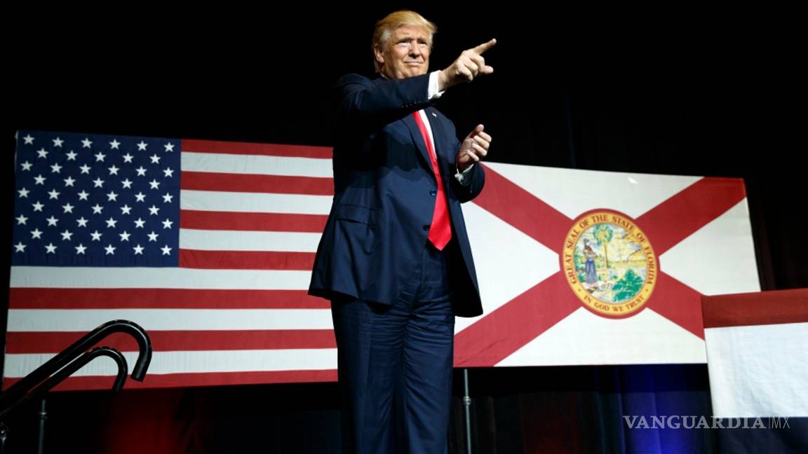 $!Acusa Trump al New York Times y a People de fabricar denuncias en su contra