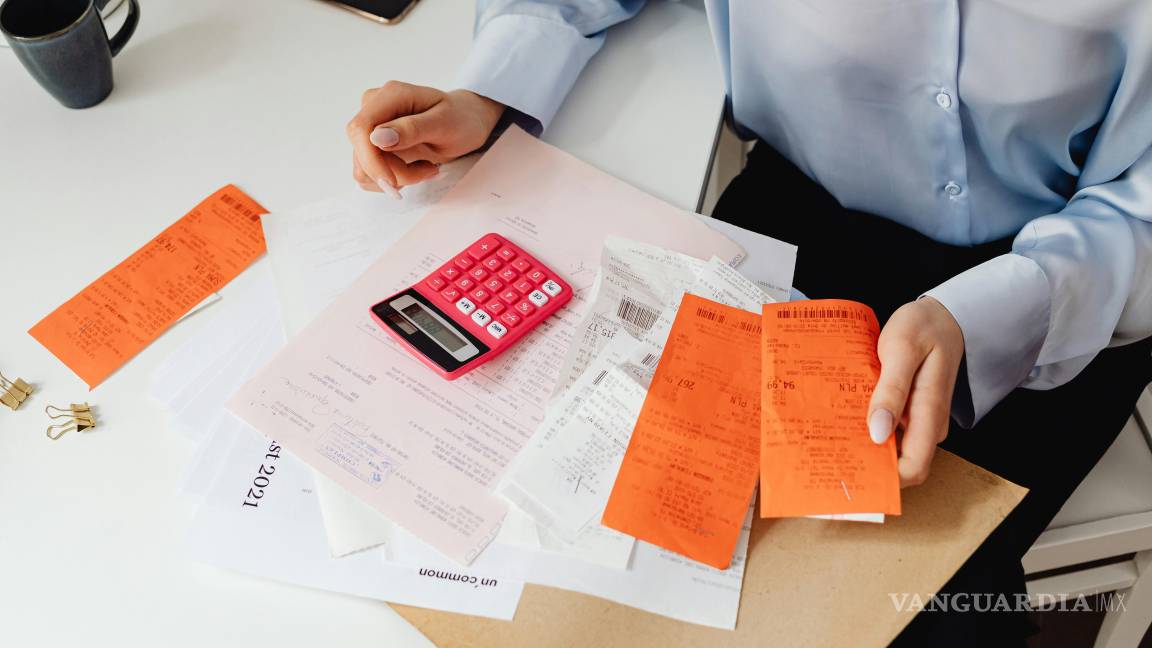 $!Si obtienes otros ingresos acumulables, como rentas o intereses, estos también deben ser reportados en tu declaración anual.