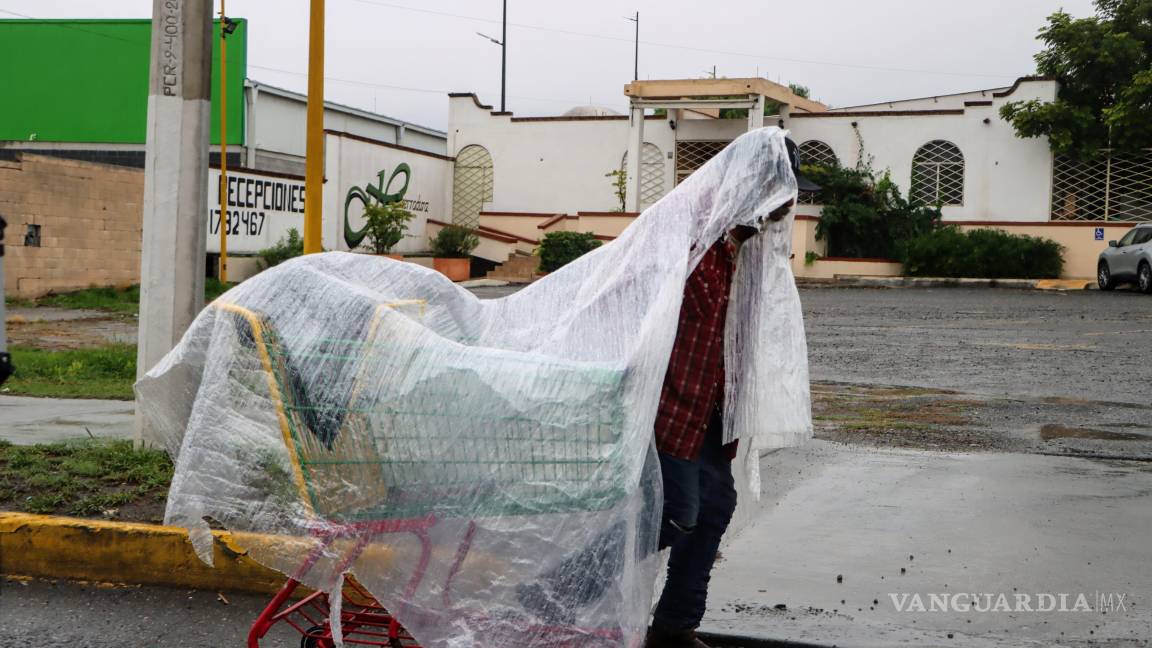$!Ciudadanos, trabajadores y cuerpos de emergencia se unieron para enfrentar los estragos dejados por las intensas lluvias