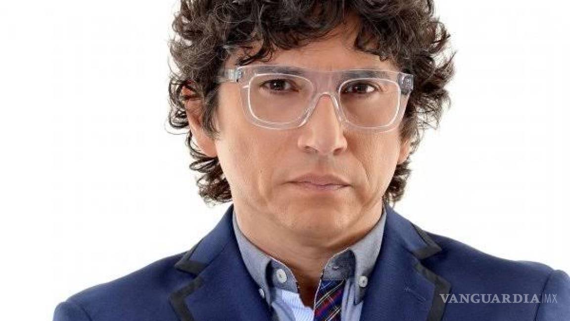 Pati Chapoy ahora ataca al director de 'La Academia', Héctor Martínez