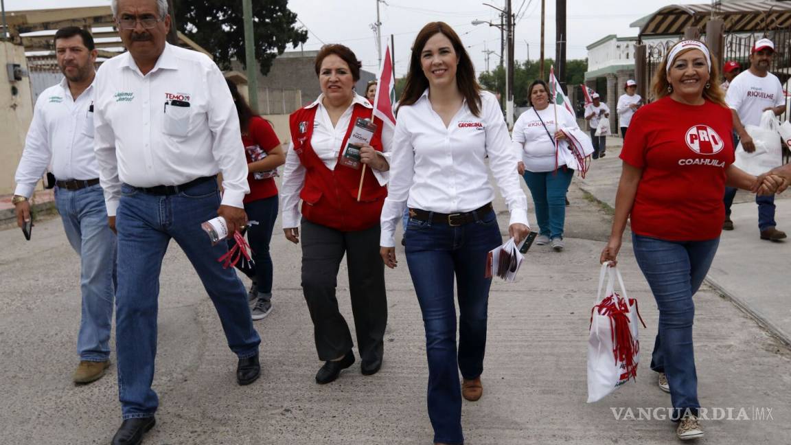 Se compromete candidata a diputada con propuestas en Acuña