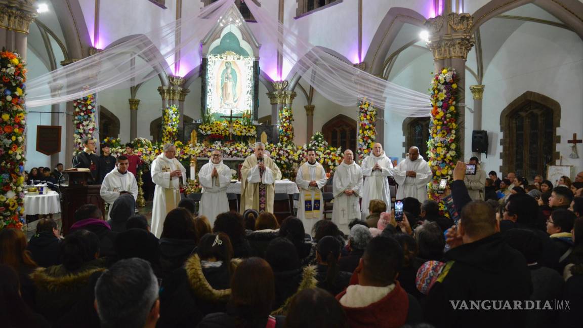 Saltillo celebra a la Virgen de Guadalupe con mañanitas y mariachi