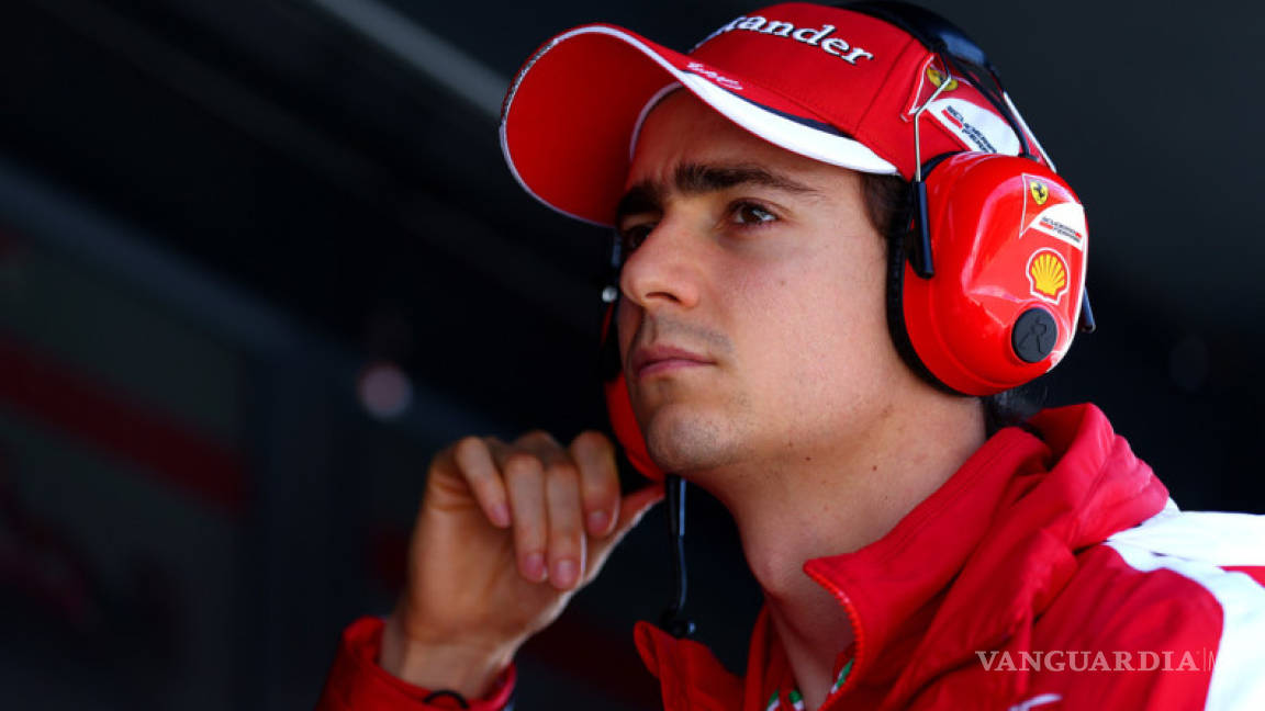 Esteban Gutiérrez da clases a sus compañeros de Ferrari para el GP de México (Video)