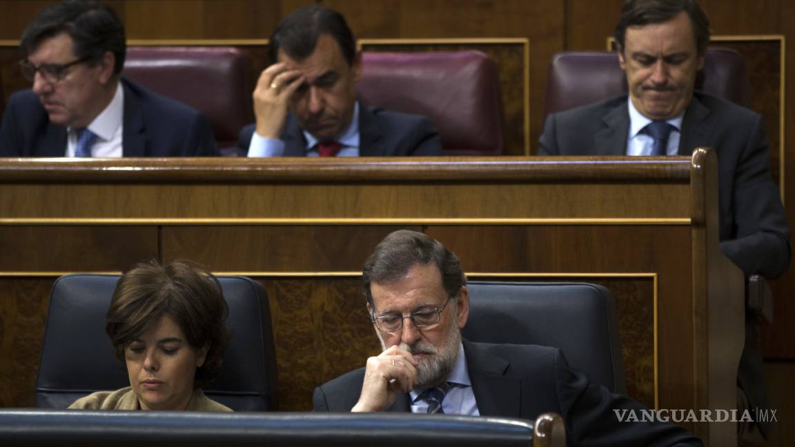 Sentencia por el mayor escándalo de corrupción en España sacude a Mariano Rajoy